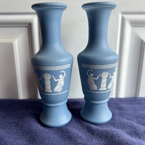 Wedgwood small vases. Grecian style